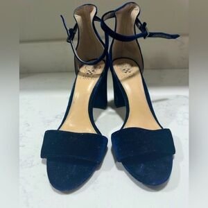 EUC heel suede